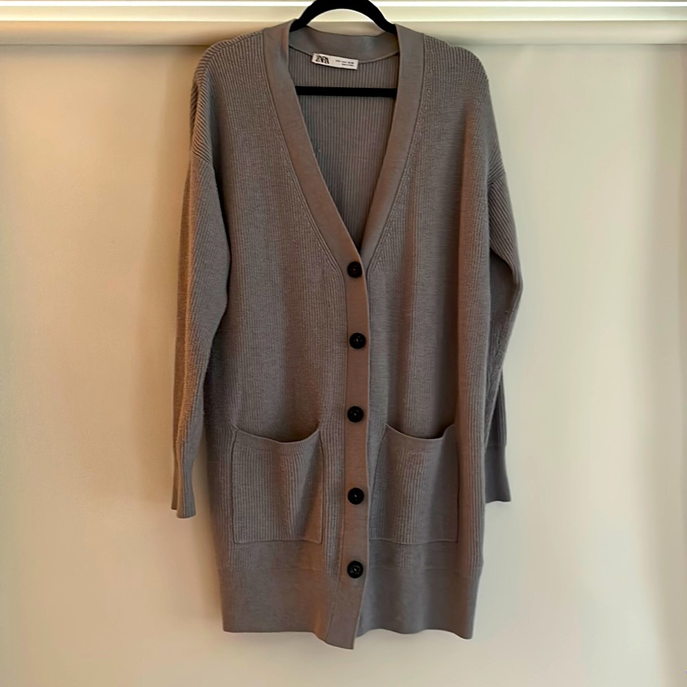 Zara cardigan used once